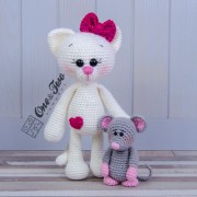 Kissie the Kitty and Skip the Little Mouse Amigurumi Crochet Pattern - English, Dutch, German