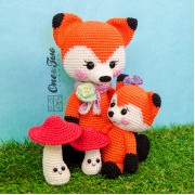 Felicity and Fiona the Little Fox Family Amigurumi Crochet Pattern - English, Dutch, German
