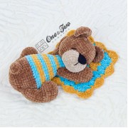 Norah the Sleeping Bear Amigurumi Crochet Pattern - English, Dutch, German