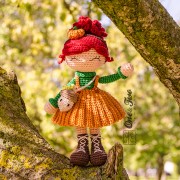 Abby the Autumn Dolly Amigurumi Crochet Pattern - English, Dutch, German, Spanish, French