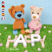 Lia and Brooklyn the Honey Bear Cubs Amigurumi Crochet Pattern - English, Dutch, German, Spanish, French