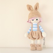 Hop the Bunny Dolly Amigurumi Crochet Pattern - English, Dutch, German, Spanish, French
