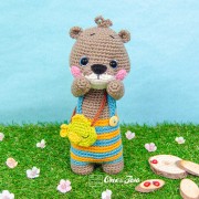 Ori the Otter Amigurumi Crochet Pattern - English, Dutch, German, Spanish, French