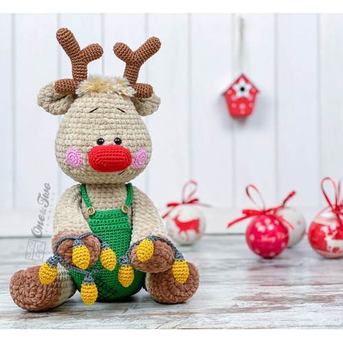 Circulo - Flora Reindeer Amigurumi Kit - Yarn Loop
