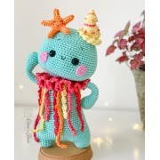 Ellis the Jellyfish "Spirits of Nature Series" Amigurumi Crochet Pattern - English, Dutch, German, Spanish, French