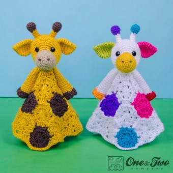 Geri the Giraffe Security Blanket Crochet Pattern